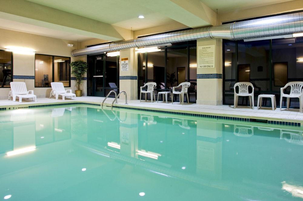 Holiday Inn Express Syracuse Airport By Ihg North Syracuse Exteriör bild