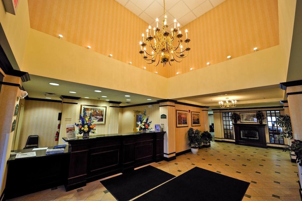 Holiday Inn Express Syracuse Airport By Ihg North Syracuse Exteriör bild