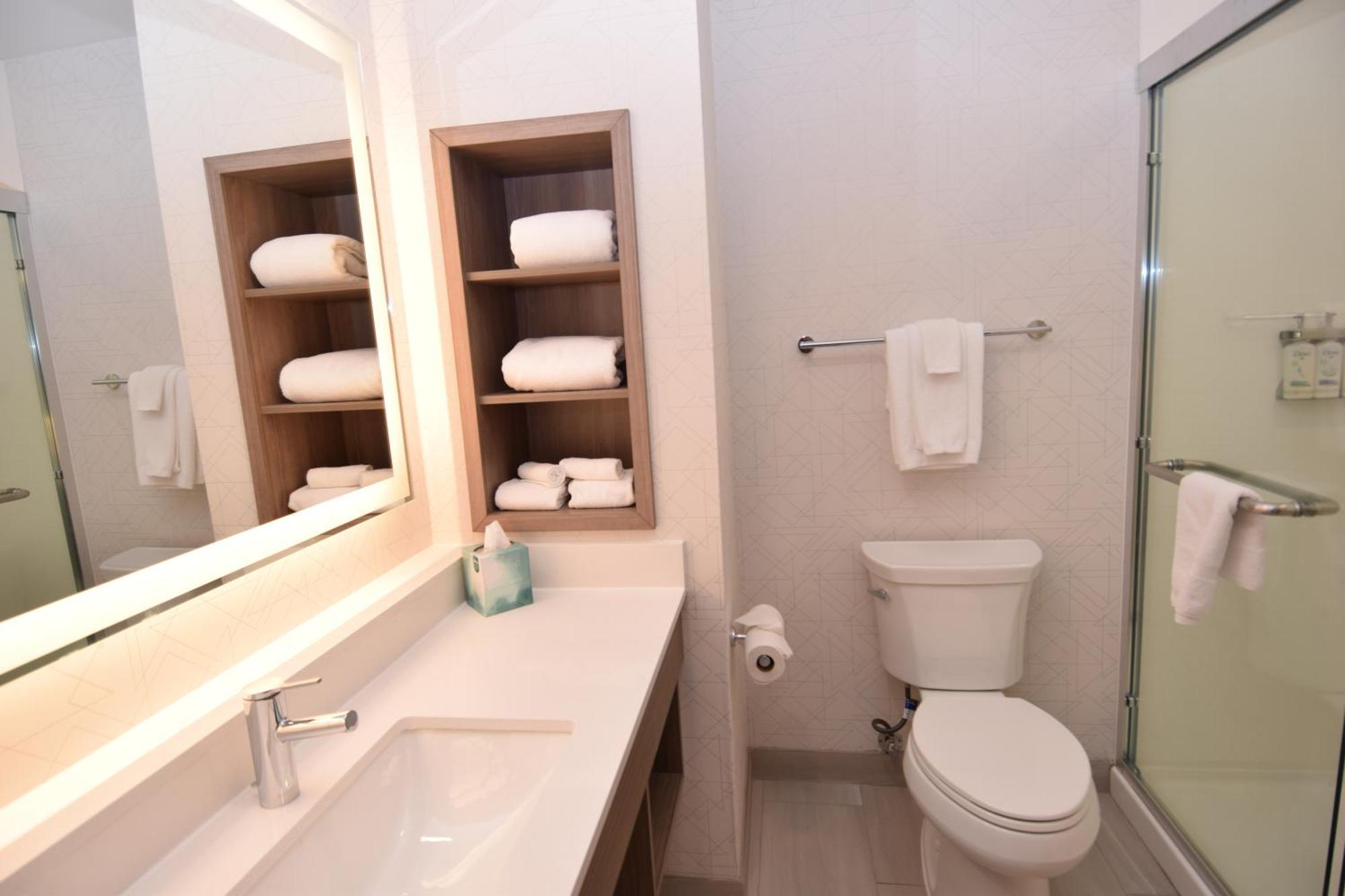 Holiday Inn Express Syracuse Airport By Ihg North Syracuse Exteriör bild