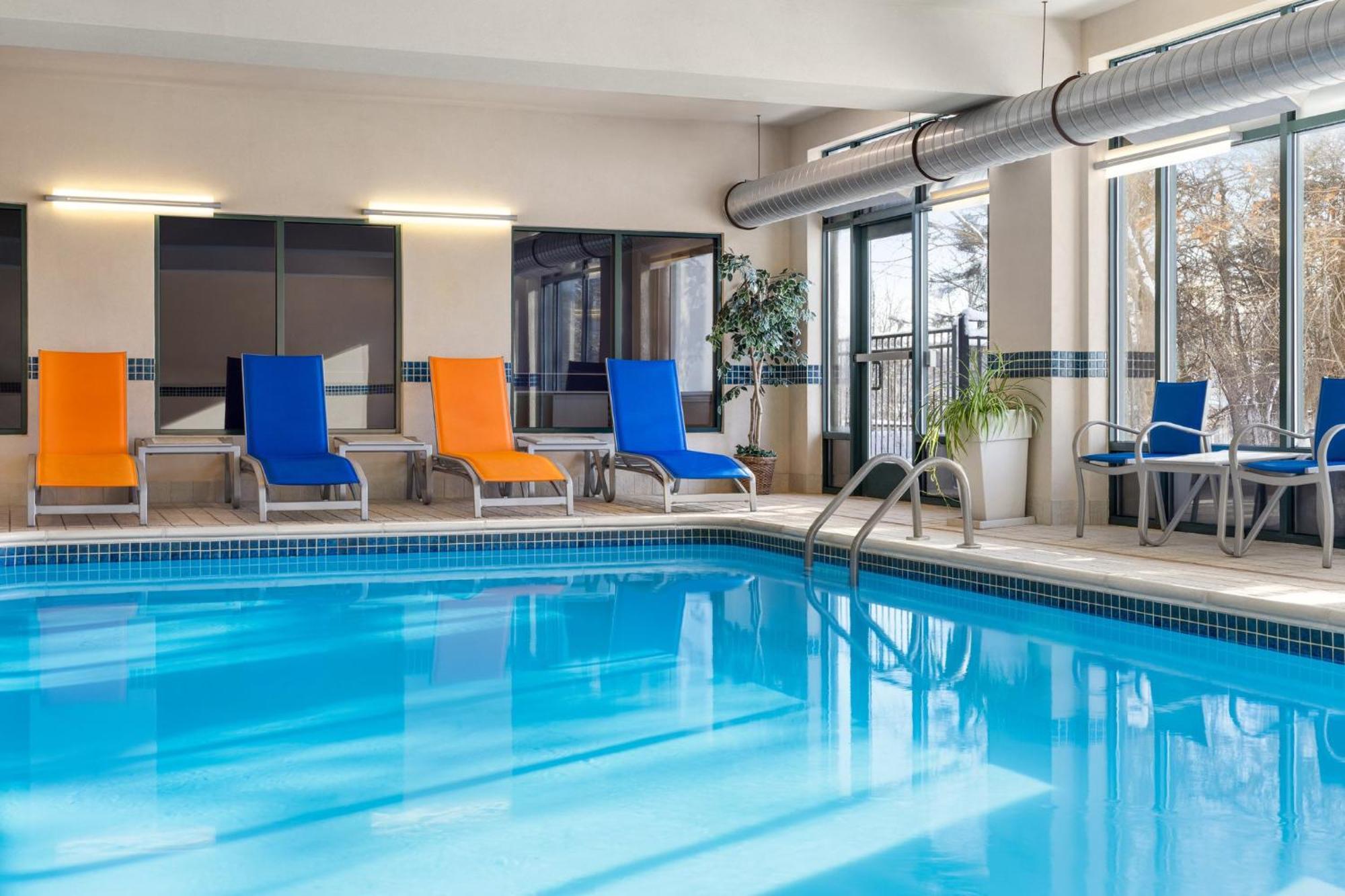 Holiday Inn Express Syracuse Airport By Ihg North Syracuse Exteriör bild