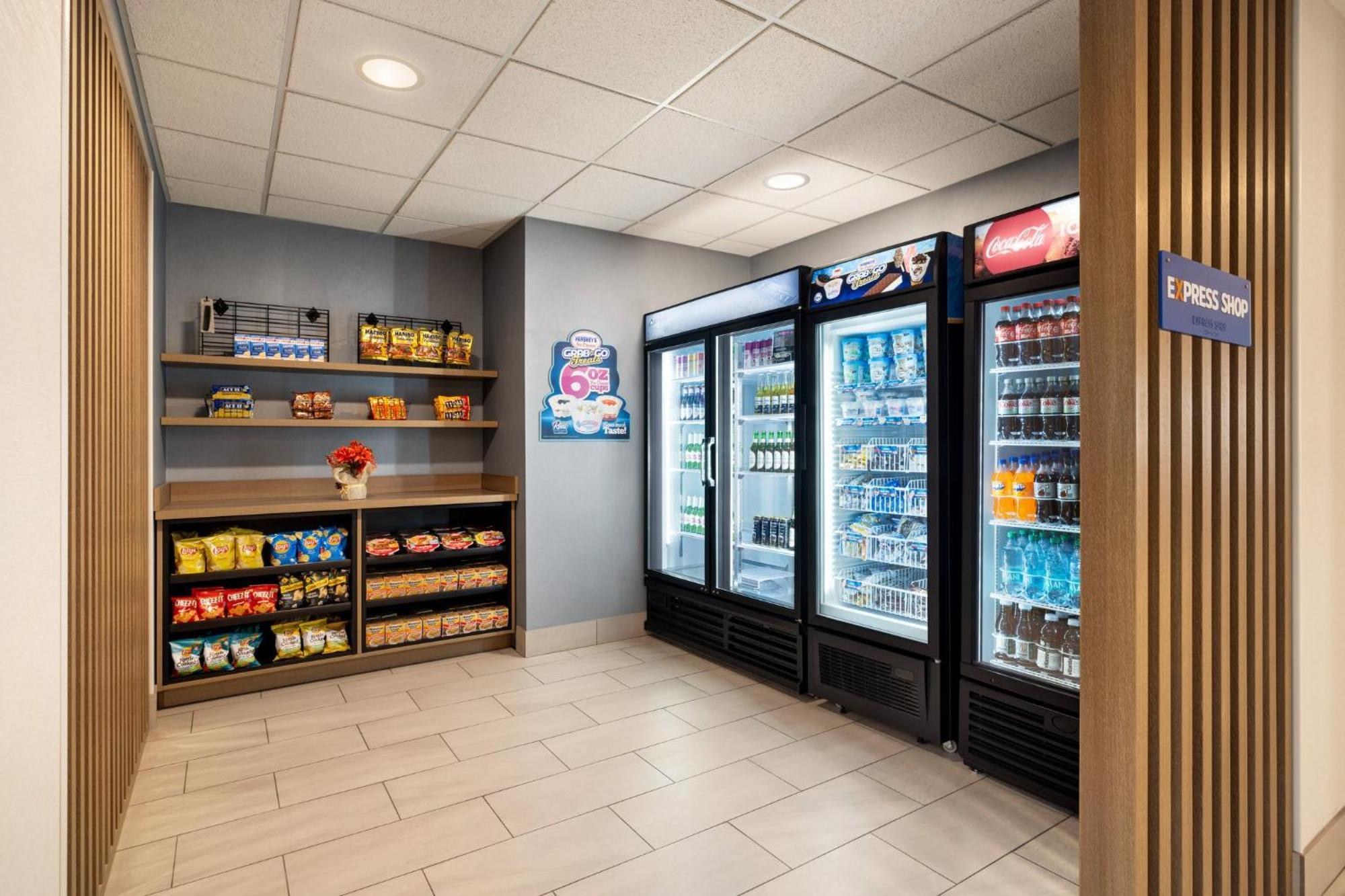 Holiday Inn Express Syracuse Airport By Ihg North Syracuse Exteriör bild